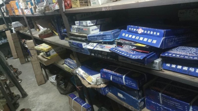 汽车配件直销批发，如何精准选择性价比之选？**